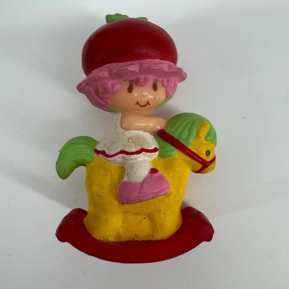 1982 Kenner Strawberry Shortcake on Rocking Horse PVC Figure Vintage Toy